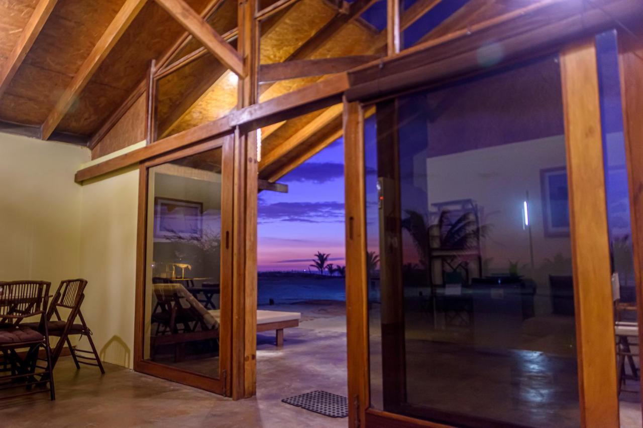 Wallac Bungalows Canoas De Punta Sal Buitenkant foto